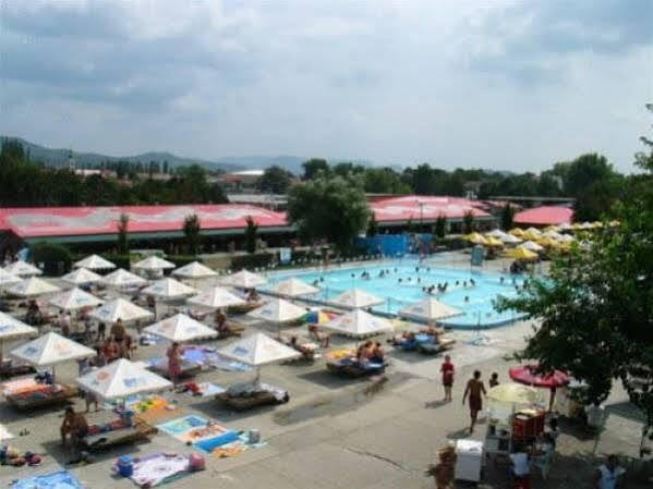 Wellness Hotel Thermal Štúrovo エクステリア 写真