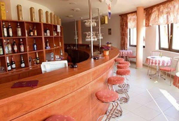 Wellness Hotel Thermal Štúrovo エクステリア 写真